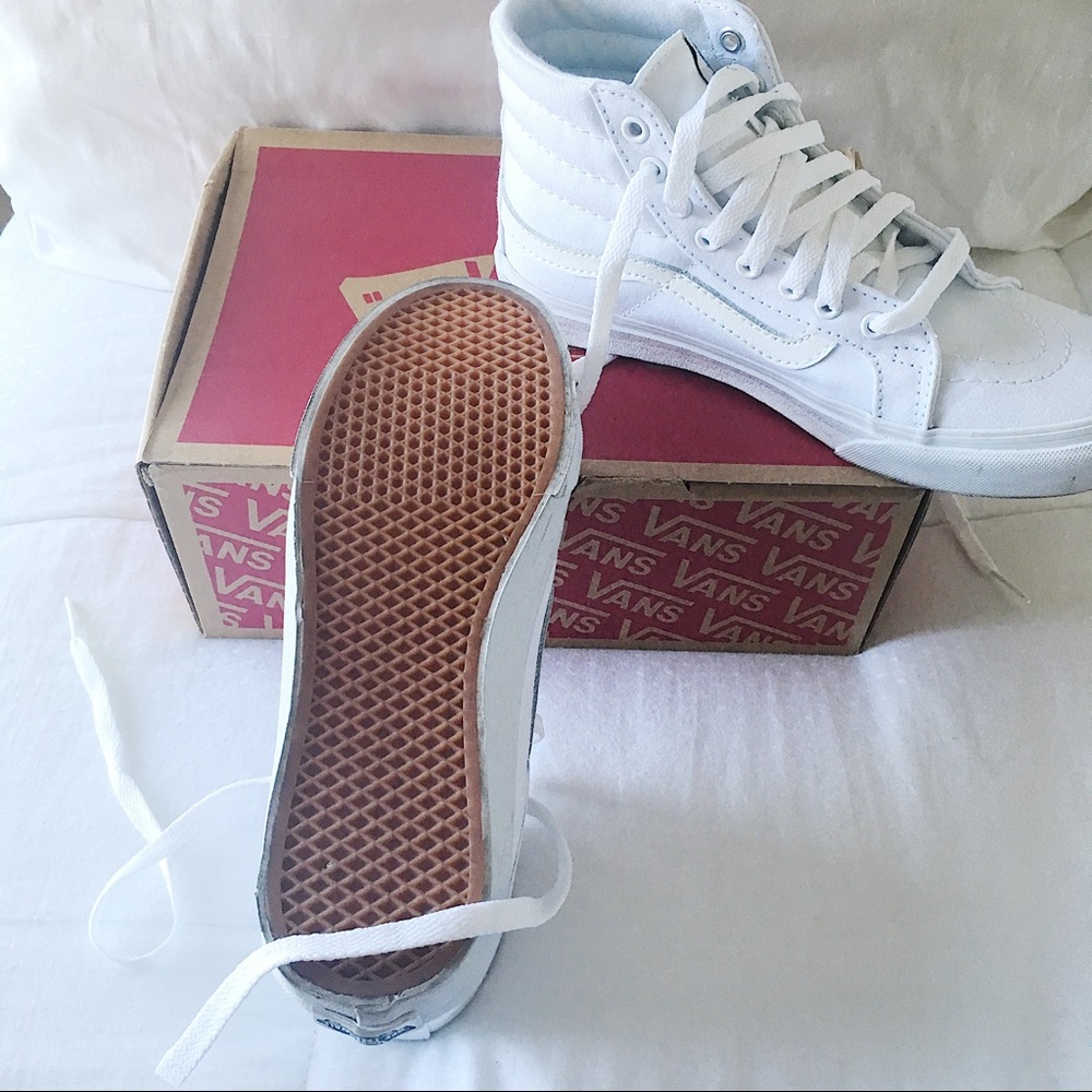 Women’s white high top vans